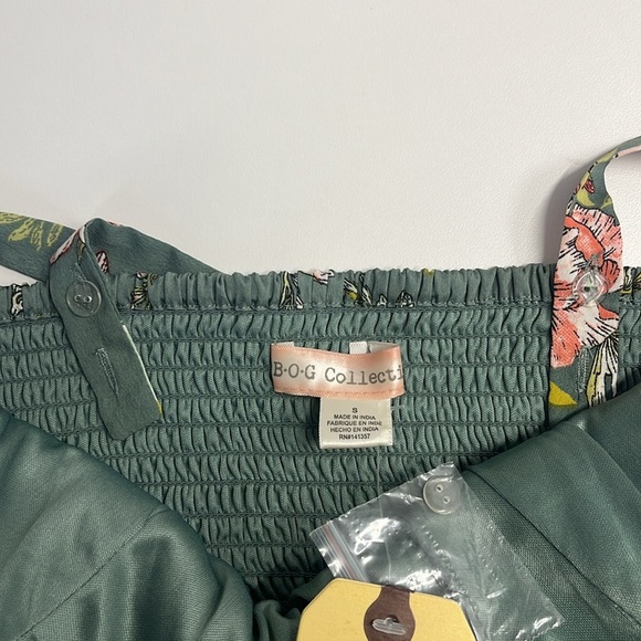 NWT small floral print crop top sweetheart neckline quilted tank top ruched top - Picture 8 of 11